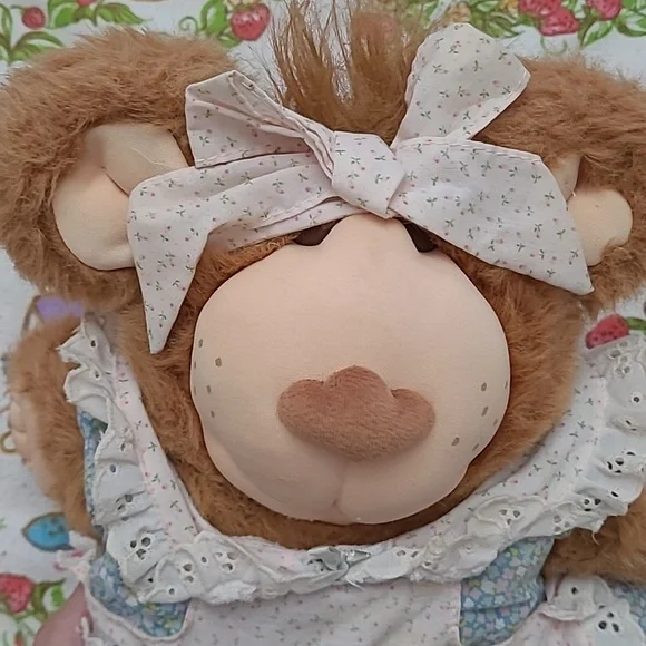 Vintage Furskins Bear - Picture 3 of 5